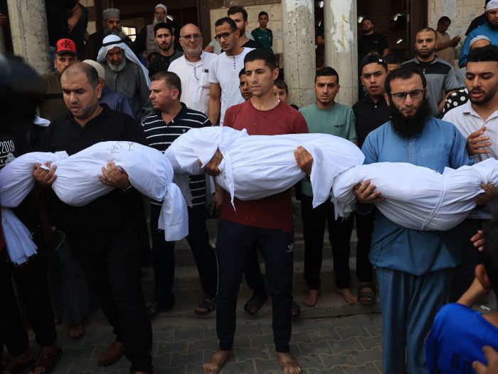 61 شهيدا خلال 24 ساعة في قطاع غزة