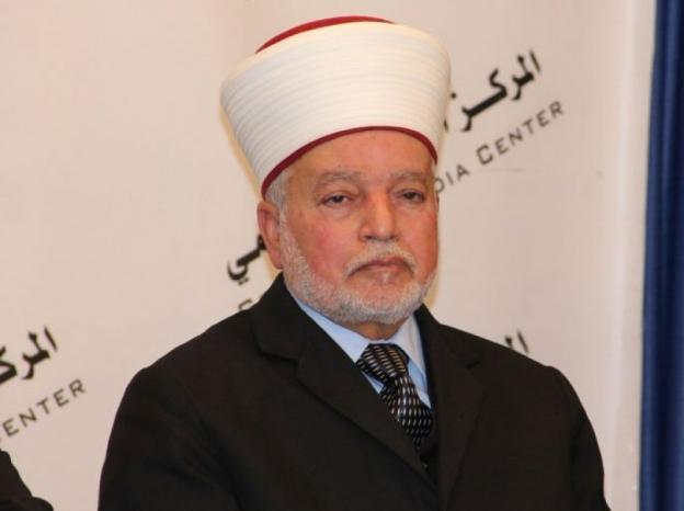 المفتي العام يحذر من تداول نسخة من القرآن الكريم