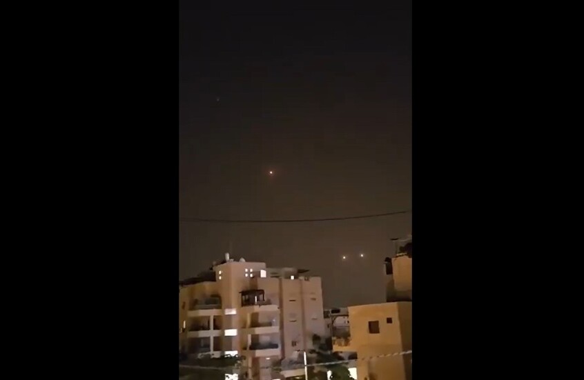 نصر الدين عامر: جميع المطارات الإسرائيلية غير آمنة ومفروض عليها حظر جوي بقرار يمني