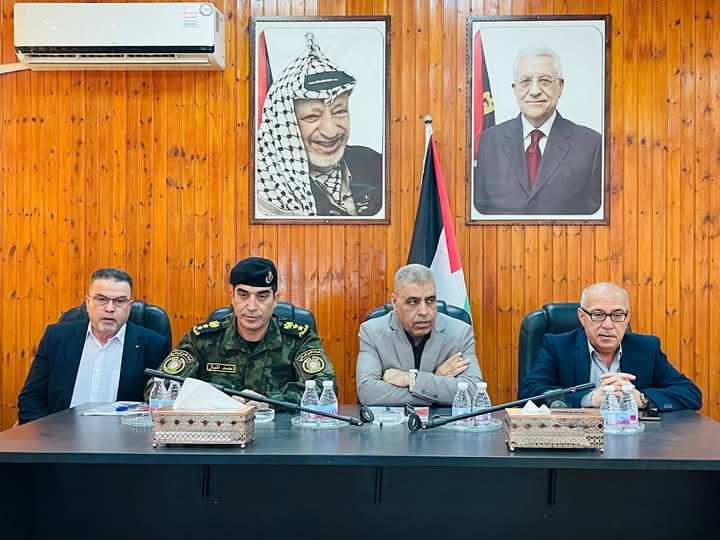 قلقيلية : تكريم المتقاعدين العسكريين في المحافظة