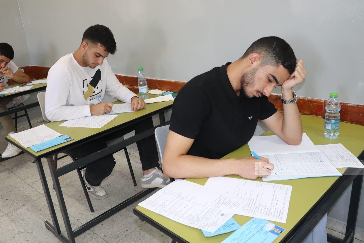 “التربية”: امتحان الثانوية العامة سيعقد في موعده صباح غد السبت