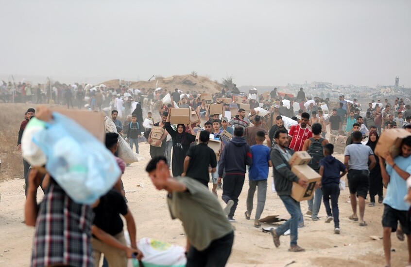 السلطة الفلسطينية تنفي علاقتها بالجماعة المسلحة التي تنهب المساعدات في غزة