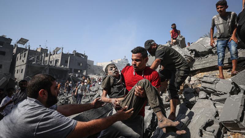 44 شهيدا في غارات وقصف الاحتلال عدة مناطق في قطاع غزة منذ فجر اليوم