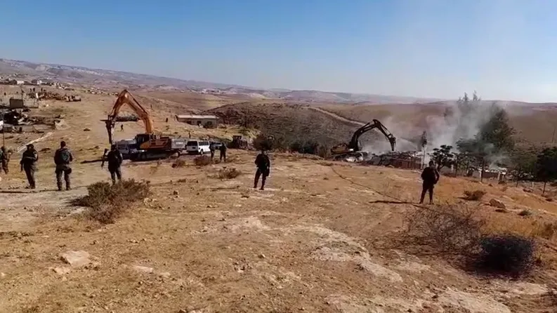 تقرير : مسافر يطا ، نموذج لسياسة اسرائيلية عنوانها ” تطهير وتعقيم ” المنطقة من الفلسطينيين