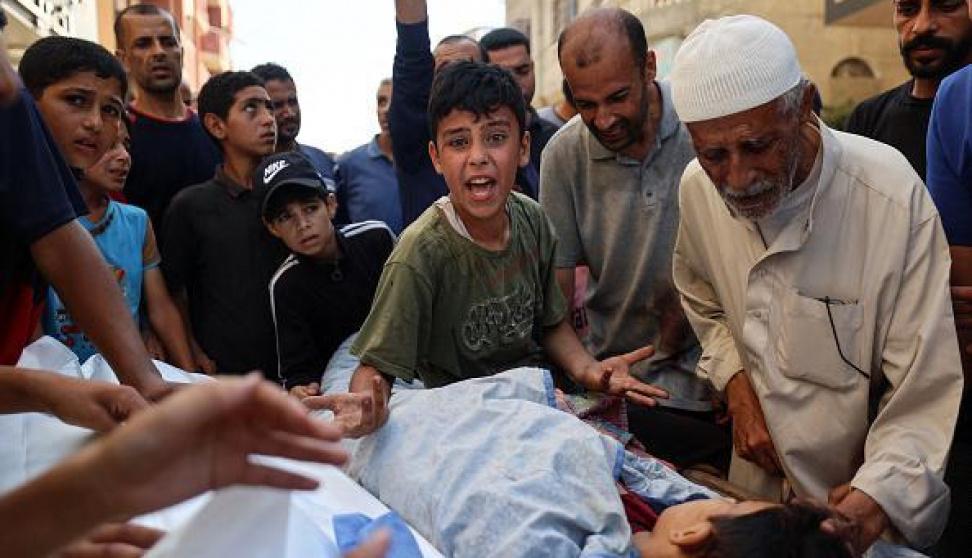 13 شهيدا أغلبهم أطفال في قصف الاحتلال خان يونس ومخيم البريج