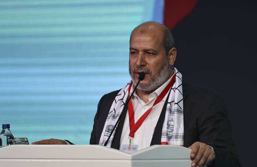 “التايمز”: قطر تسحب الأسلحة الشخصية من قيادات “حماس” في الدوحة
