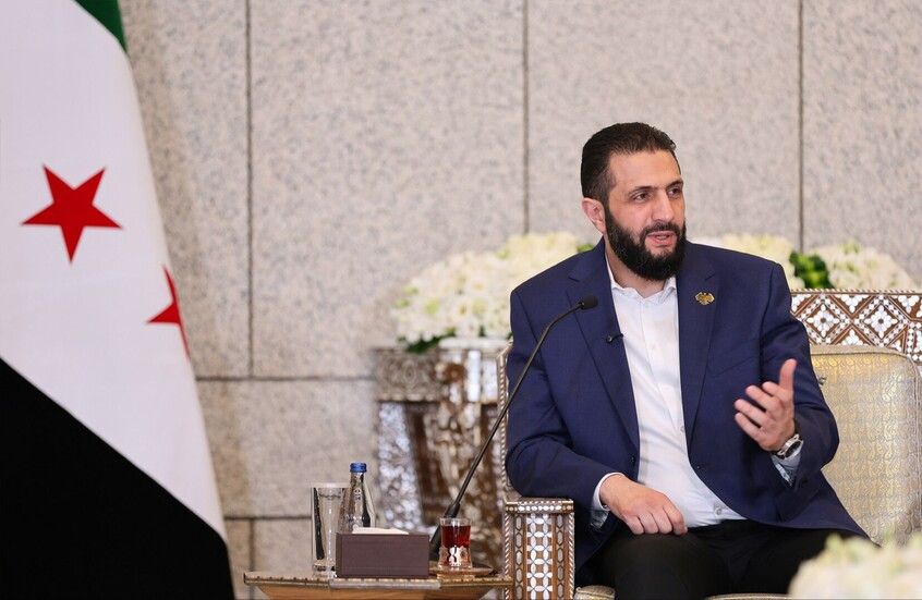 إعلام عبري: مارتيني ينقل للإسرائيليين قول الشرع إن هناك فرصة سانحة لا تتكرر إلا مرة كل قرن